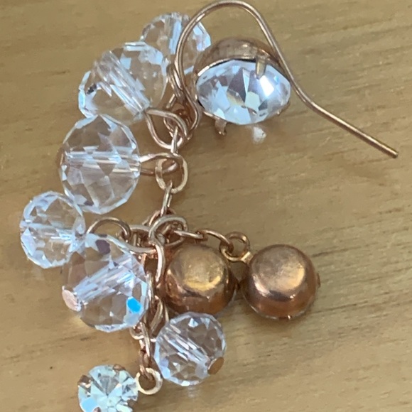 Crystal gold tone Drop dangle Earrings french hook costume jewelry - Picture 4 of 4